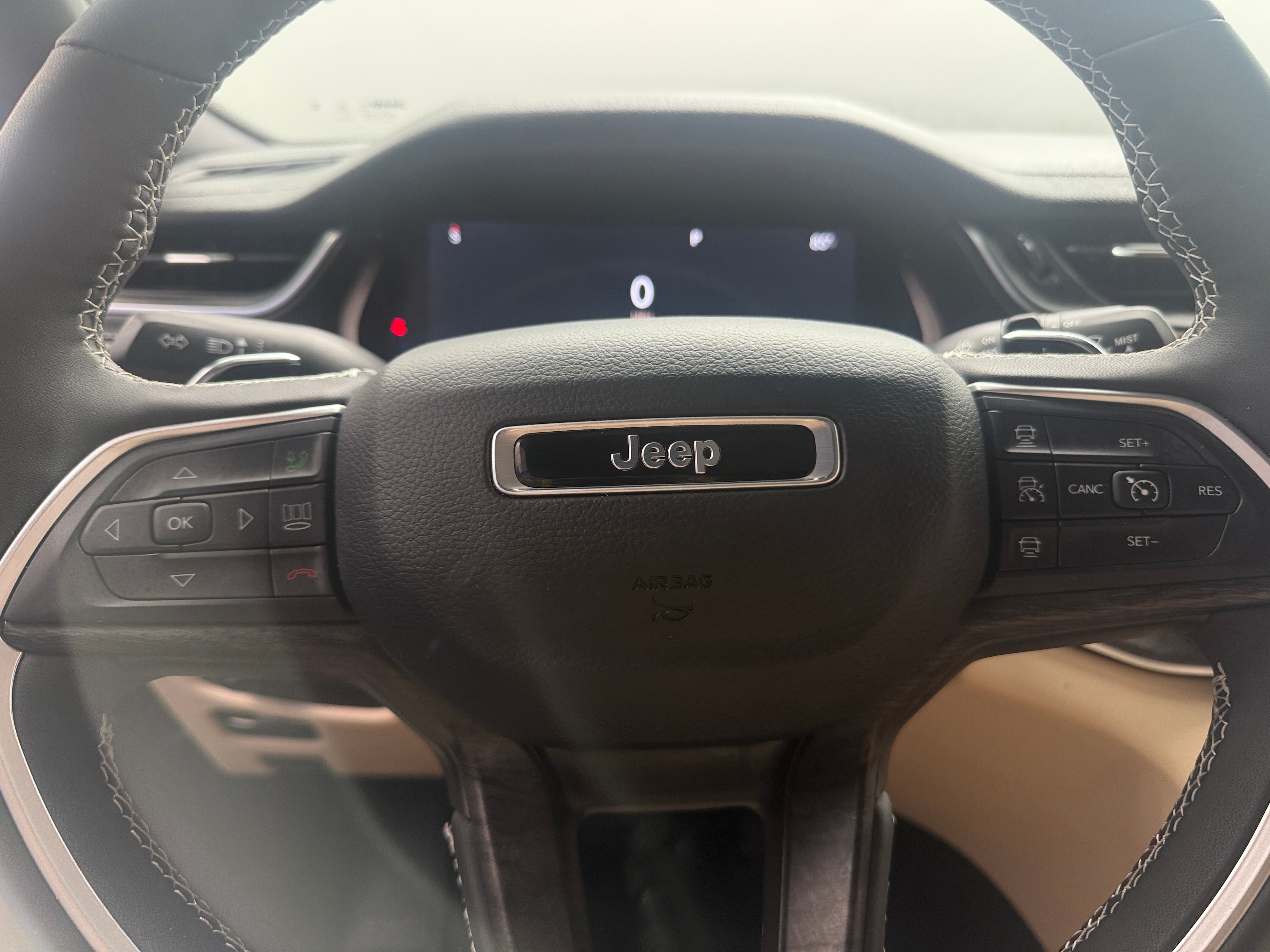 jeep grand cherokee l 2025 1C4RJKBG9S8736689 image jeep grand cherokee l 2025 1C4RJKBG9S8736689 image